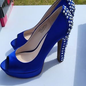 Studded Royal Blue Heel- Size 8- with box